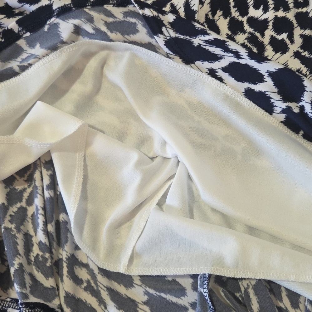 Le Lis Women's Navy +White Animal Print Skirt Sz XL Made In USA - Picture 7 of 7